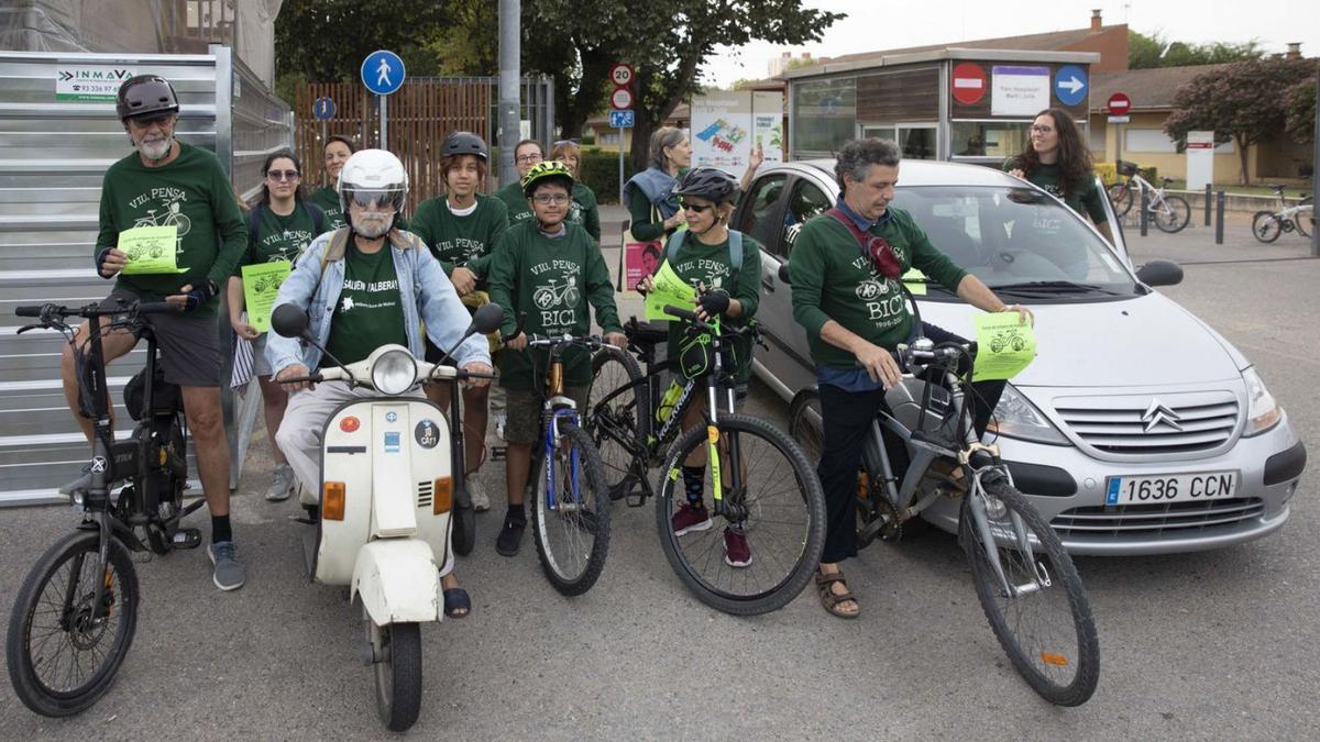 La moto guanya la cursa de mitjans entre Salt i Girona | DAVID APARICIO