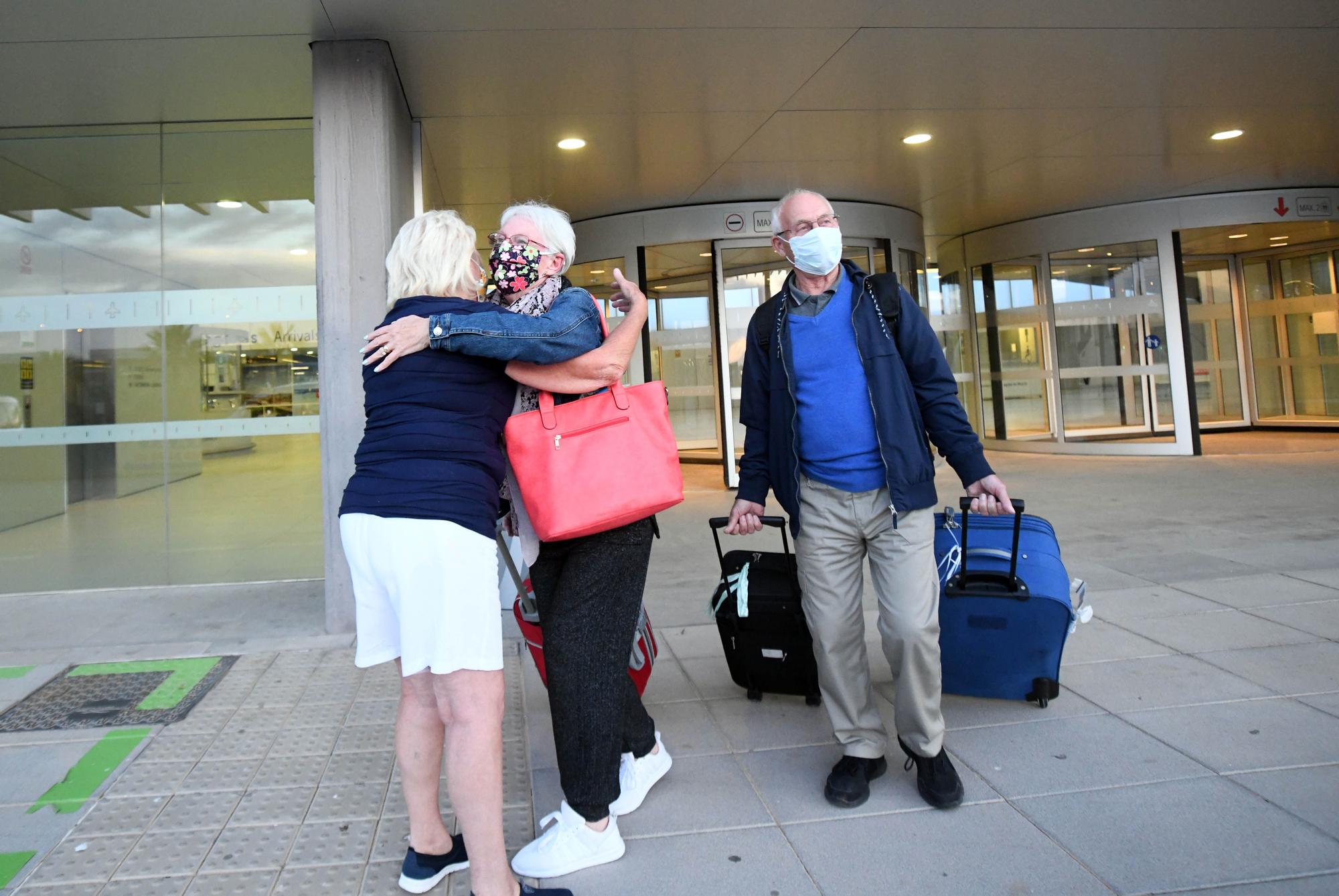 Corvera recibe el primer vuelo de Reino Unido en seis meses