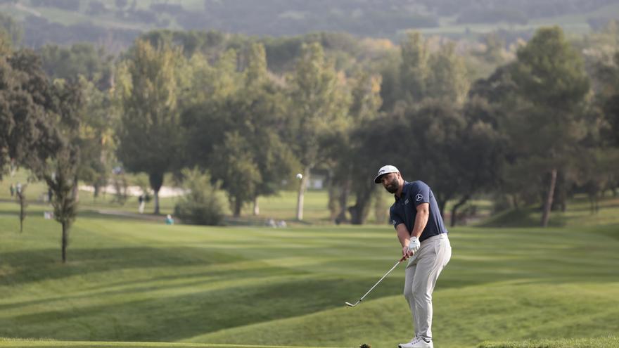Rahm desata la guerra en el golf: Los motivos por los que el PGA Tour sanciona al español