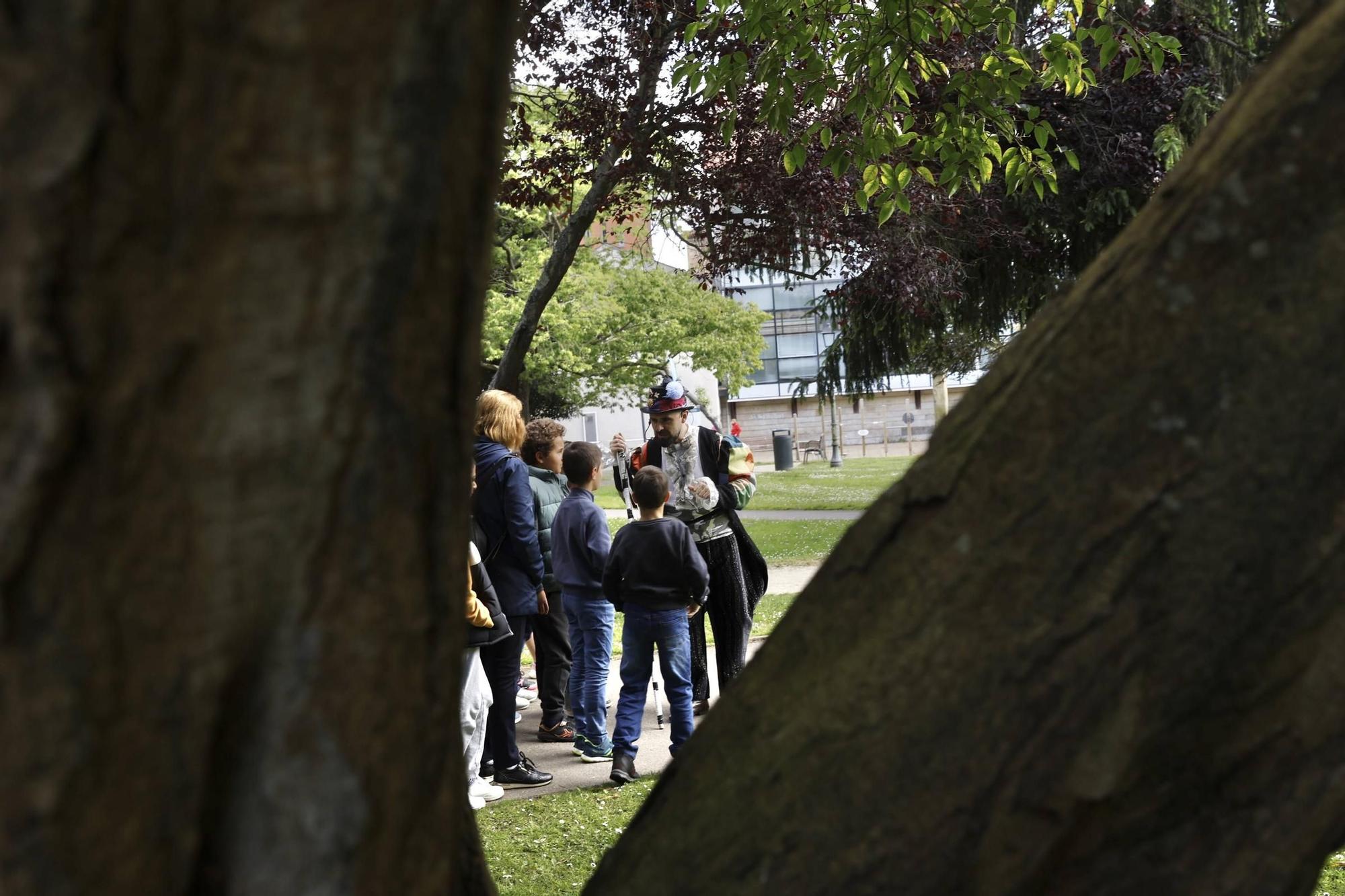 EN IMÁGENES: Así han sido las visitas teatralizadas por el Parque Ferrera de Avilés
