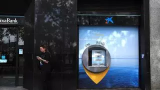 Los bancos solo han podido mantener sus servicios 'online' durante el apagón