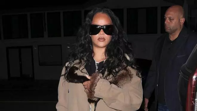 Una mujer dispara contra la casa de Rihanna mientras la cantante estaba dentro: todo lo que se sabe de la atacante