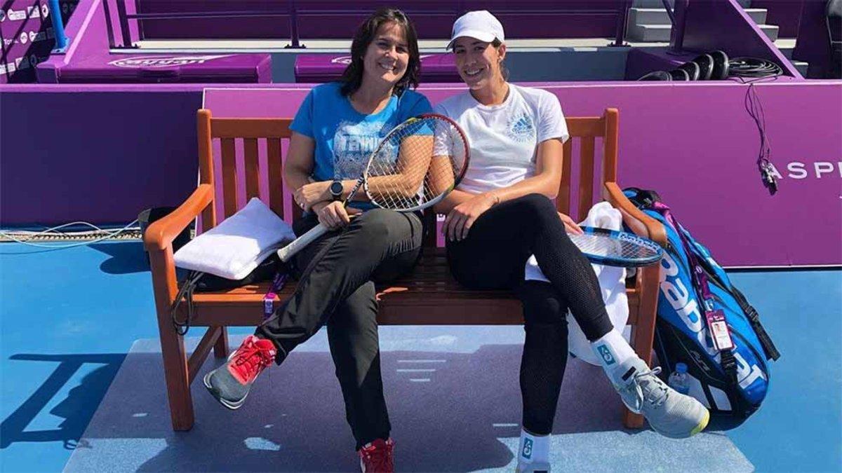 Muguruza, junto a Conchita en su anterior etapa