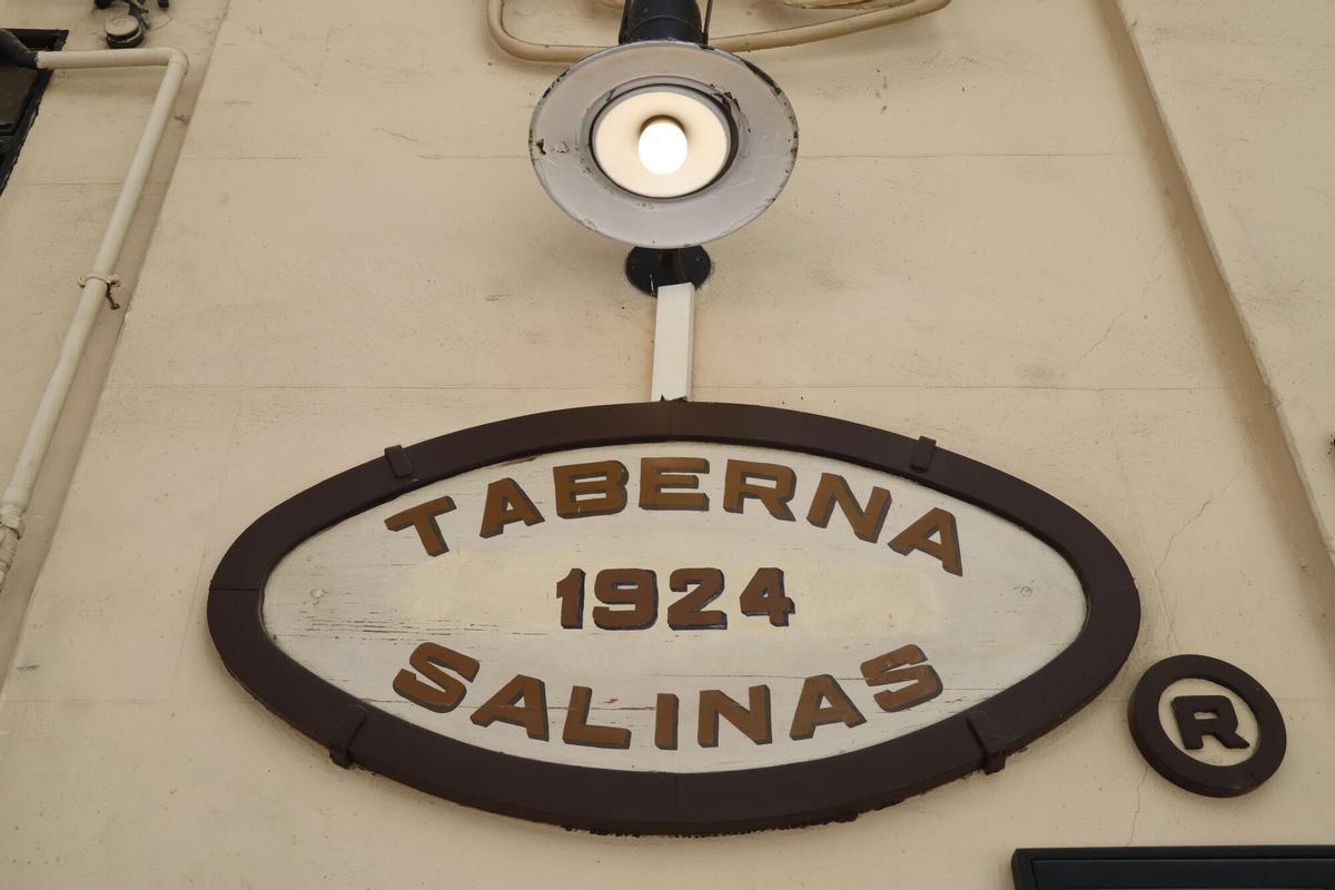 Córdoba Taberna histórica  Salinas calle Tundidores