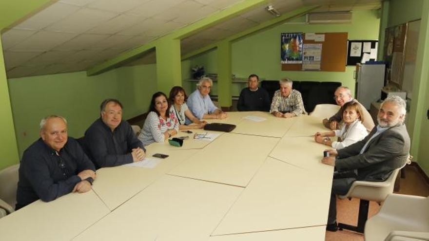 Los jefes dimisionarios de los centros de salud de Vigo aceptan ser Vigueses Distinguidos