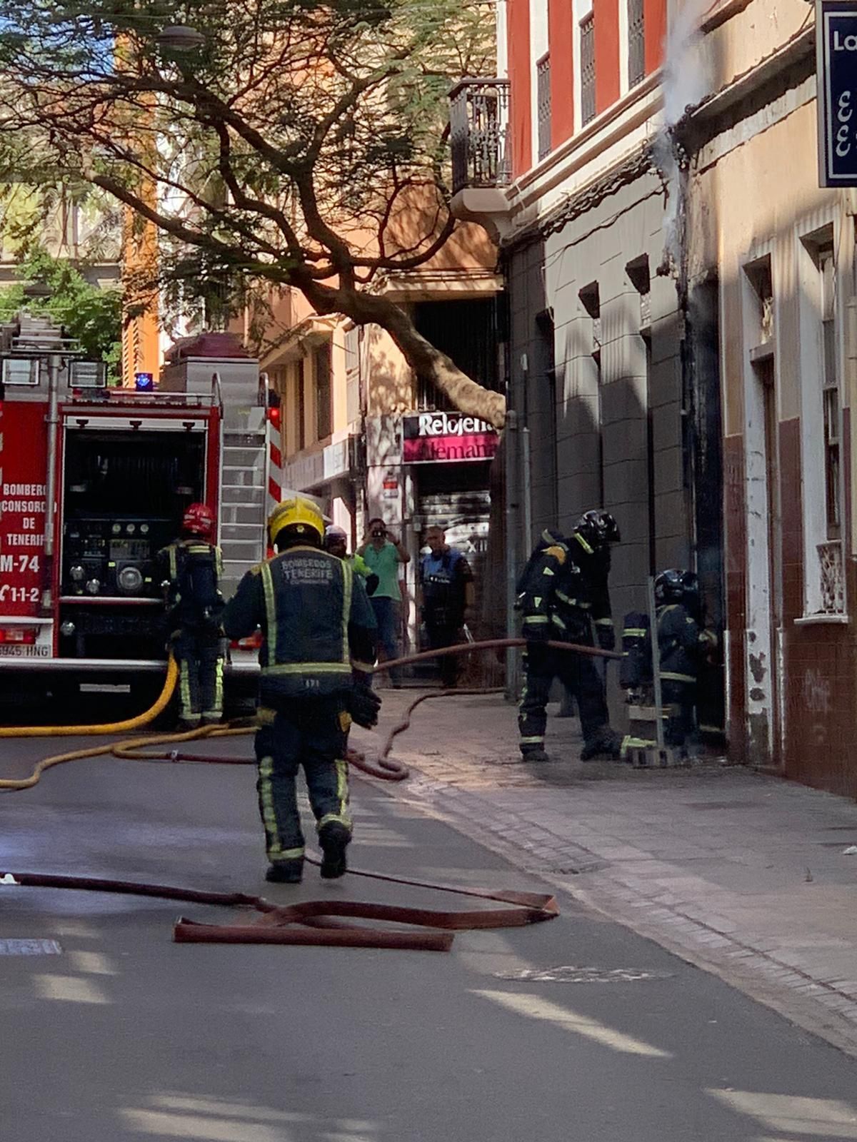 Incendio en la calle Primo de Rivera