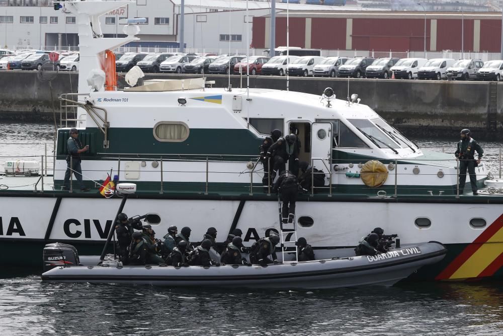 Simulacro de la Guardia Civil en Vigo