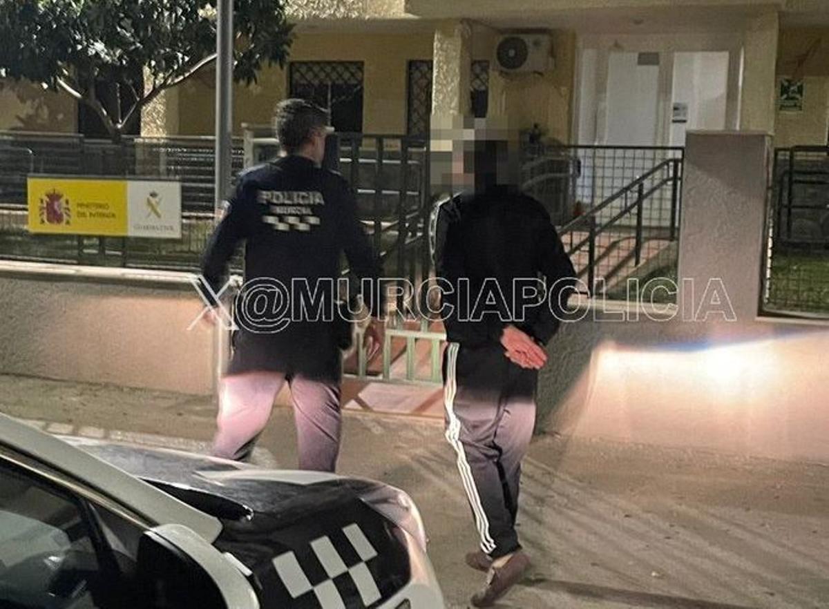 La Policía Local arrestó al sospechoso del crimen de Halloween horas después de los hechos.