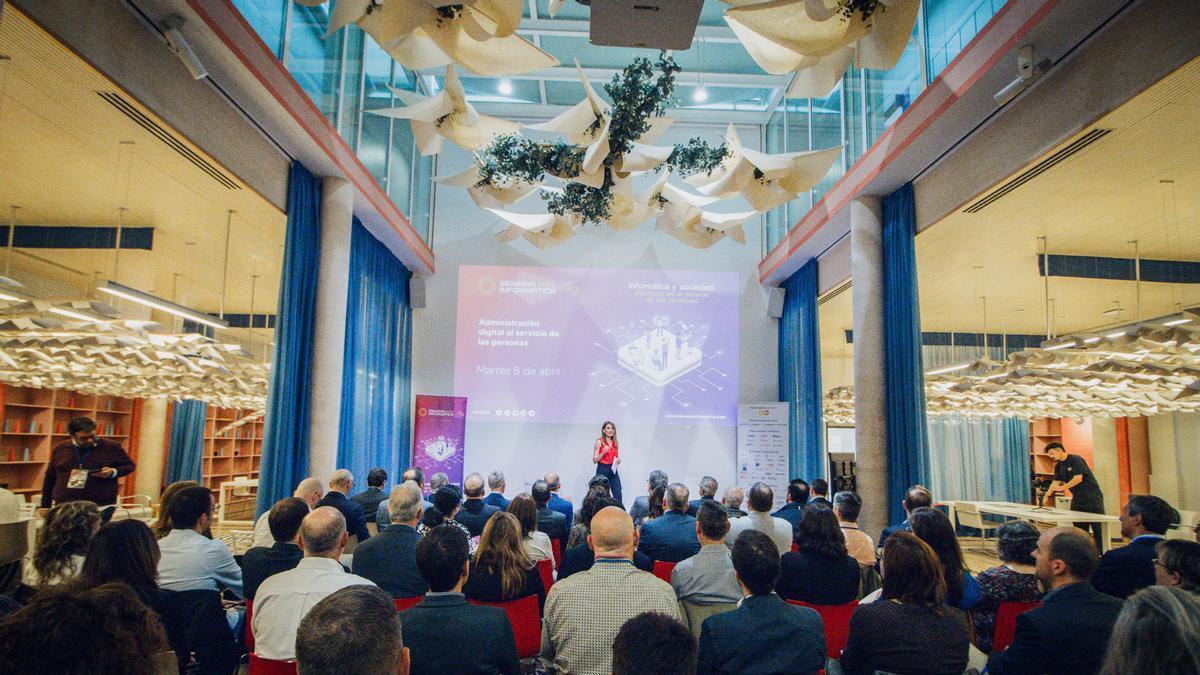 Las Naves acogen del 21 al 23 de abril la Semana Informática 2026.
