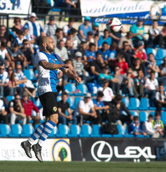 Dos goles de Chechu y una genial asistencia de Javi desatascan a un Hércules que vuelve a la promoción