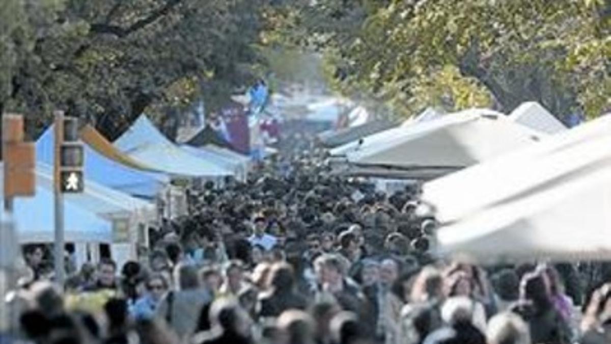 La aglomeración de la Rambla de Catalunya, el pasado jueves.