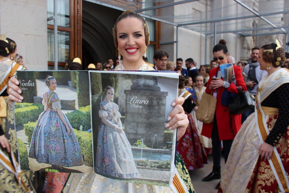 Fallas 2018 - Palco del día 9. Protagonista: el Extra de Fallas