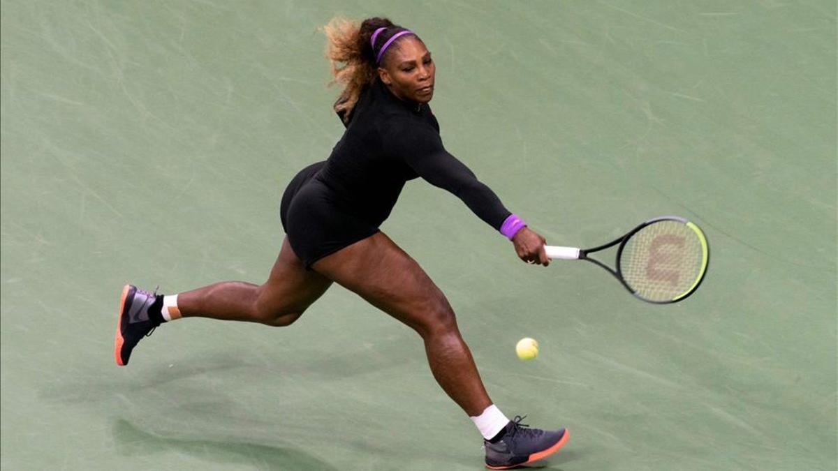 Serena Williams ya está entre las cuatro mejores del torneo