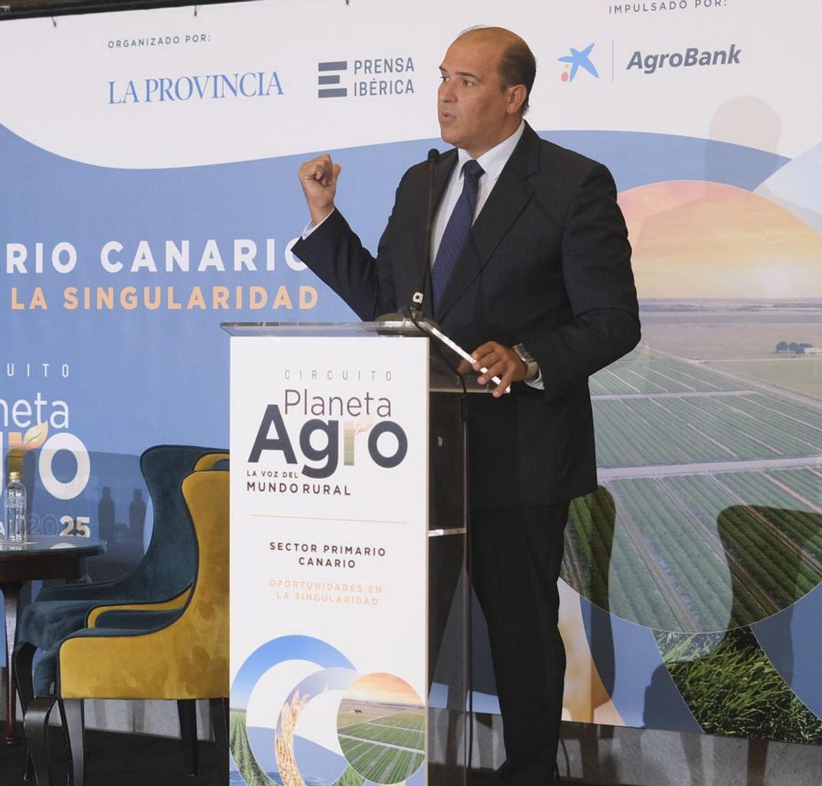 Narvay Quintero  |  | J. C. GUERRA