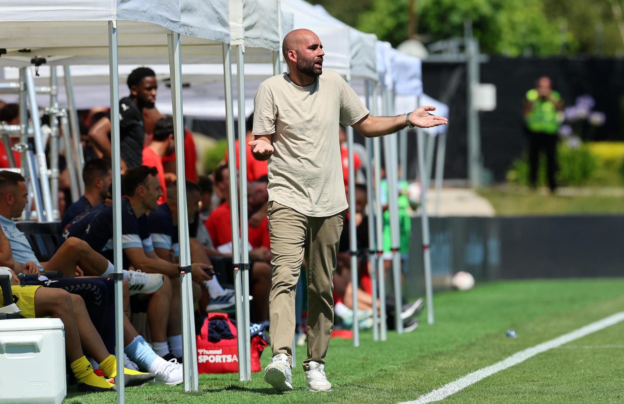 Las imágenes del amistoso Celta 2 - 1 Sporting de Gijón, en Afouteza