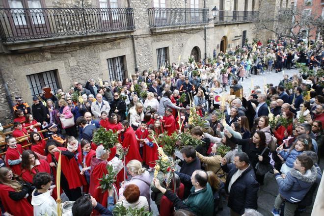 Procesión de la Borriquilla en Cimadevilla