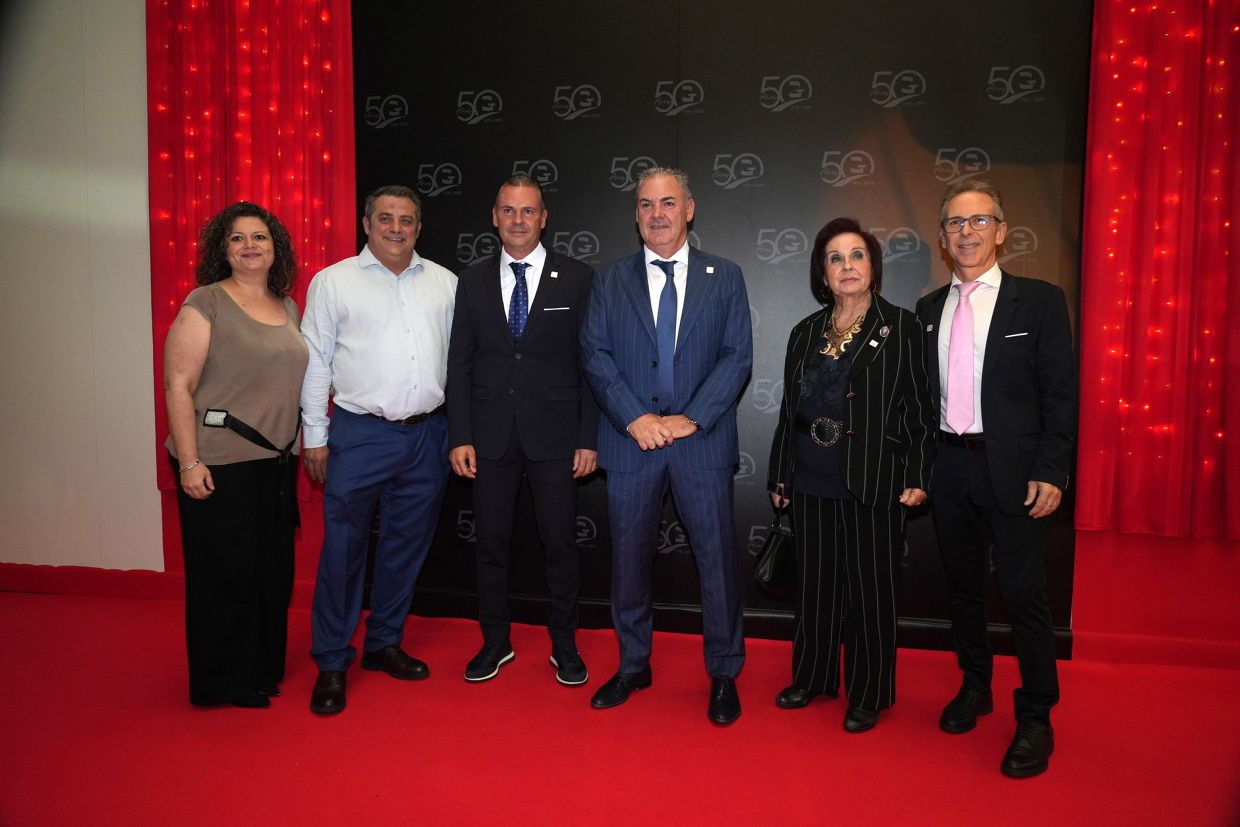 Galería de fotos de la gala del 50º aniversario de Grúas Tomás en Vila-real