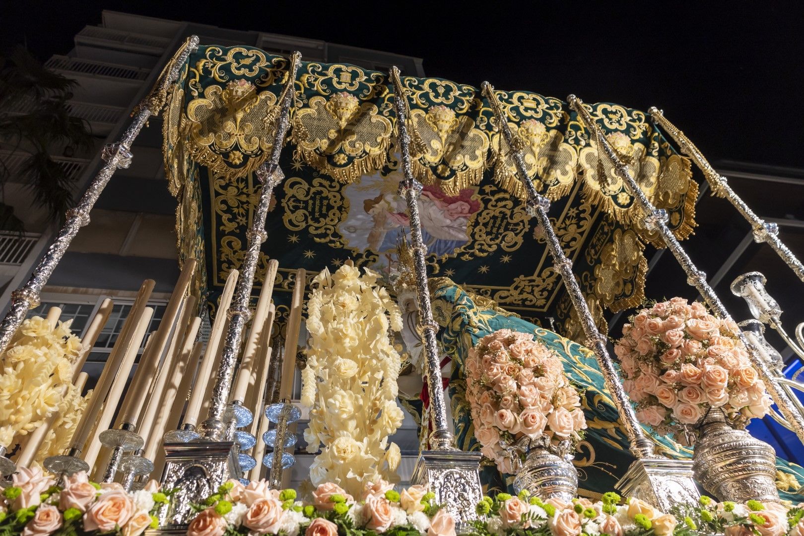 Encuentro de la Vía Dolorosa en Torrevieja del Miércoles Santo con la presencia del obispo José Ignacio Munilla