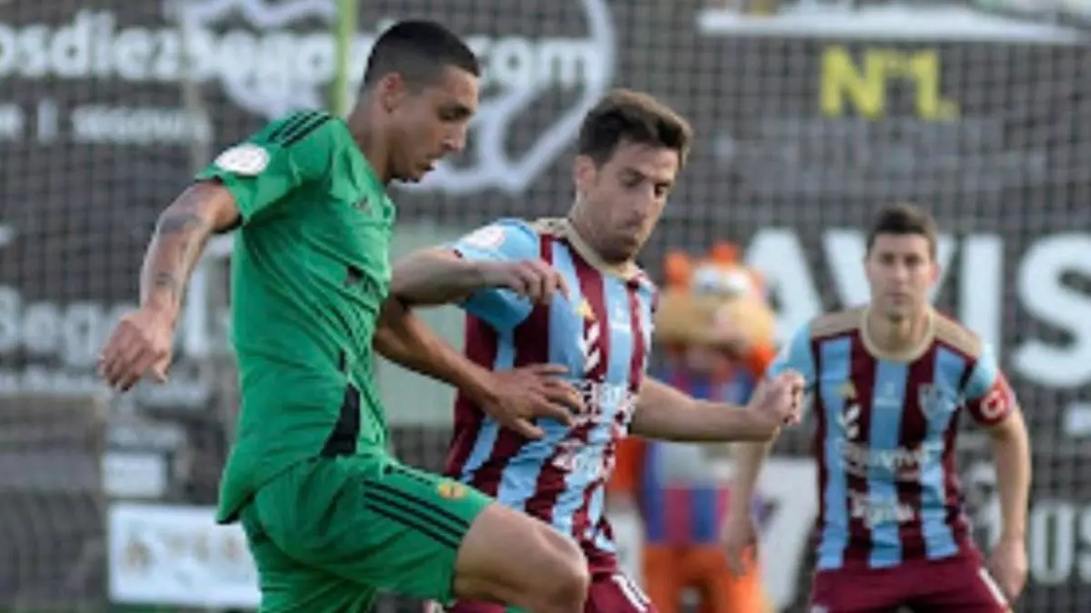 El Nàstic no pasa del empate pero certifica el play-off