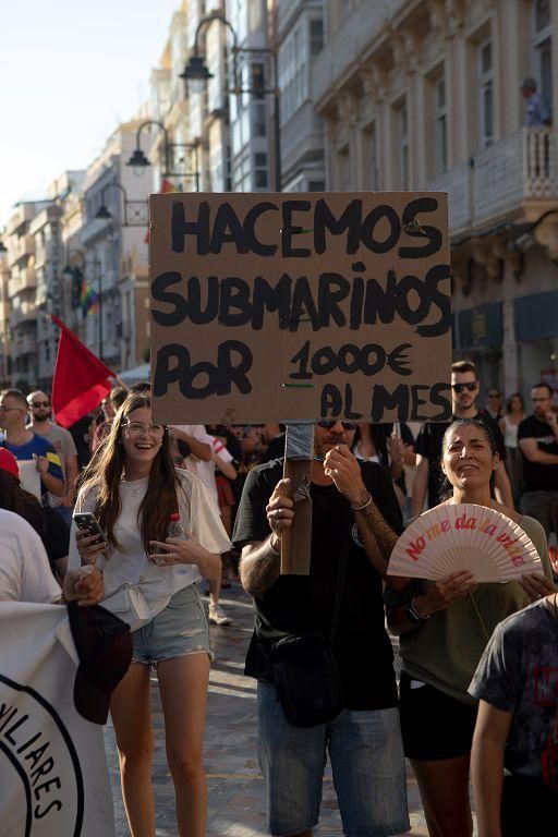 La protesta de las empresas auxiliares de Cartagena, en imágenes