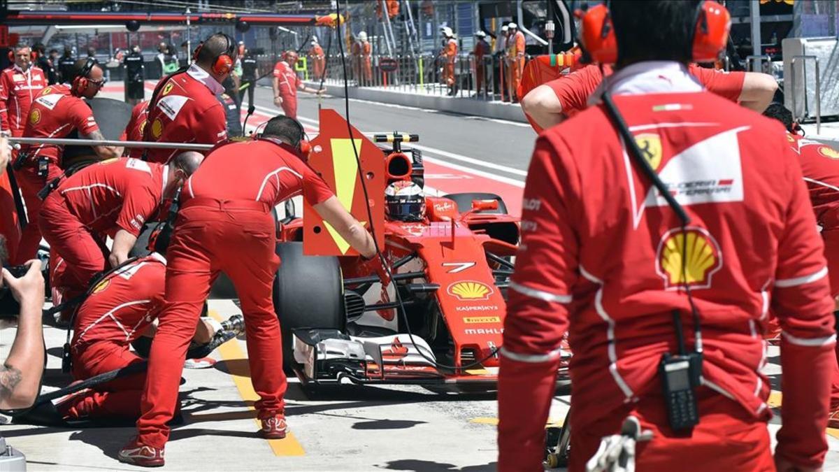 Raikkonen, durante los entrenamientos de esta mañana en Sochi