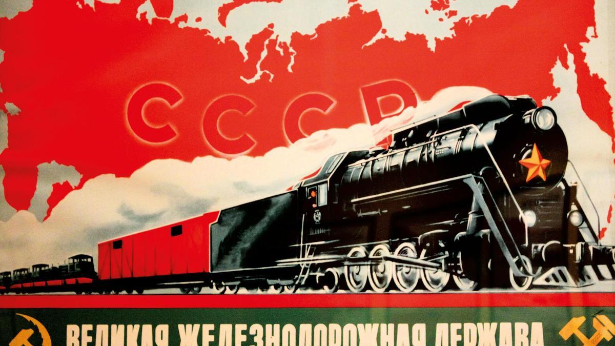 Cartel propagandístico con la frase: «URSS. Gran potencia ferroviaria».