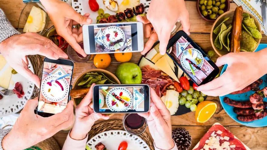 Ya hay más expertos gastronómicos que lugares para comer