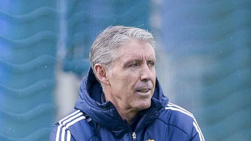 Paco Fernández, el líder del mejor juvenil del Oviedo en años: “Hay varios chavales con potencial para el primer equipo”