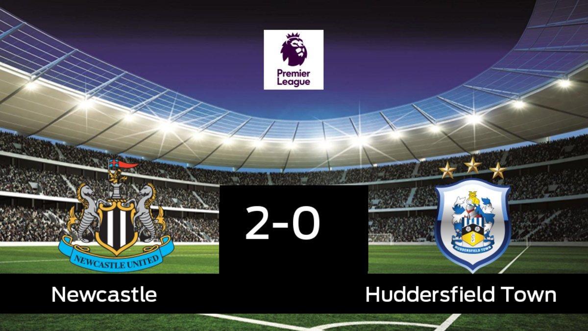 El Huddersfield Town pierde ante el Newcastle (2-0)