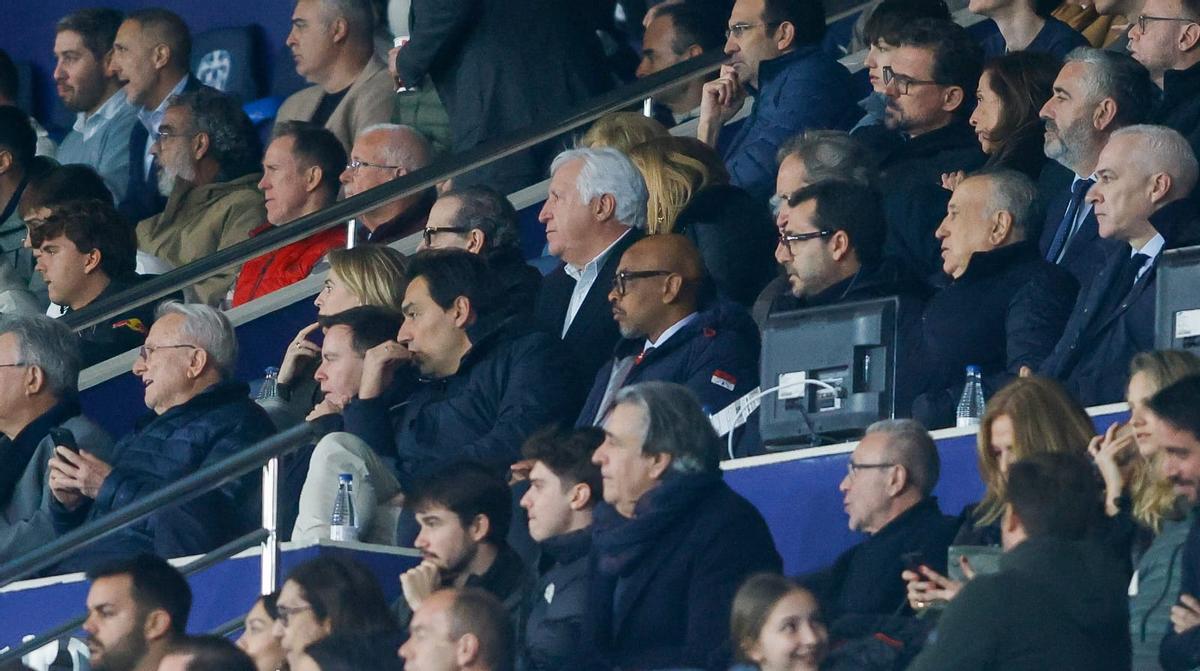 El Villarreal asalta el Ciutat de València y agrava la crisis del Levante