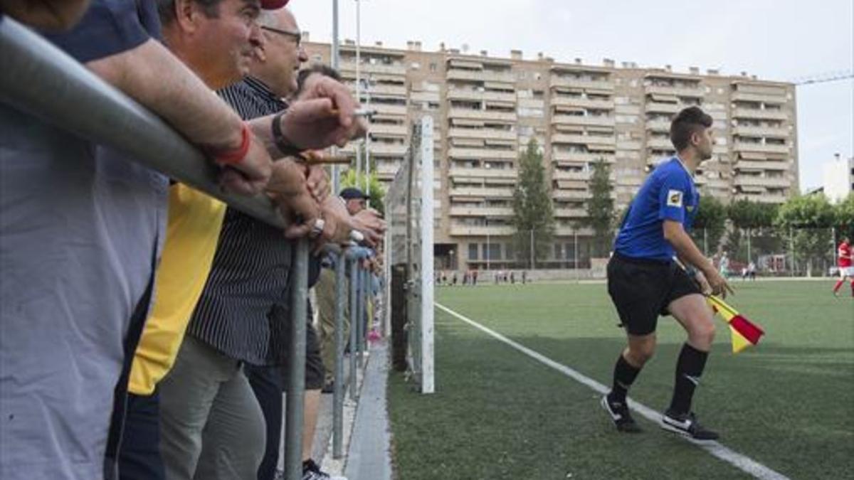 La cercanía habitual del público.