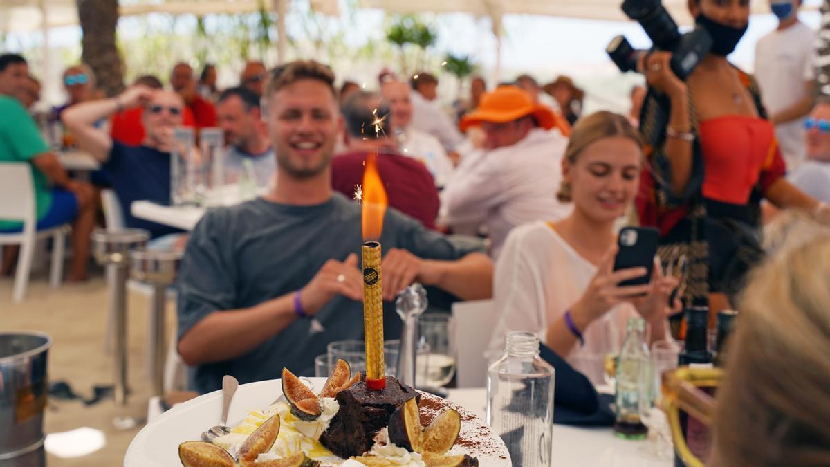 El equipo de Juan y Andrea se implica para convertir una celebración en un día único para sus clientes.