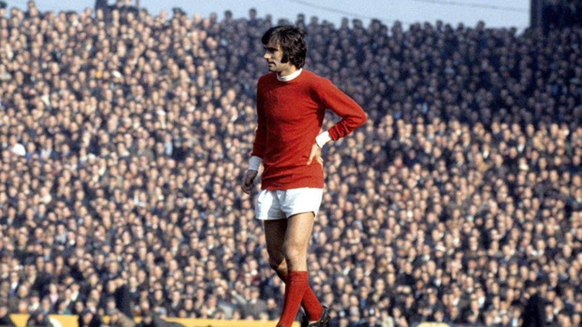 George Best, en un partido con el Manchester United en 1969.