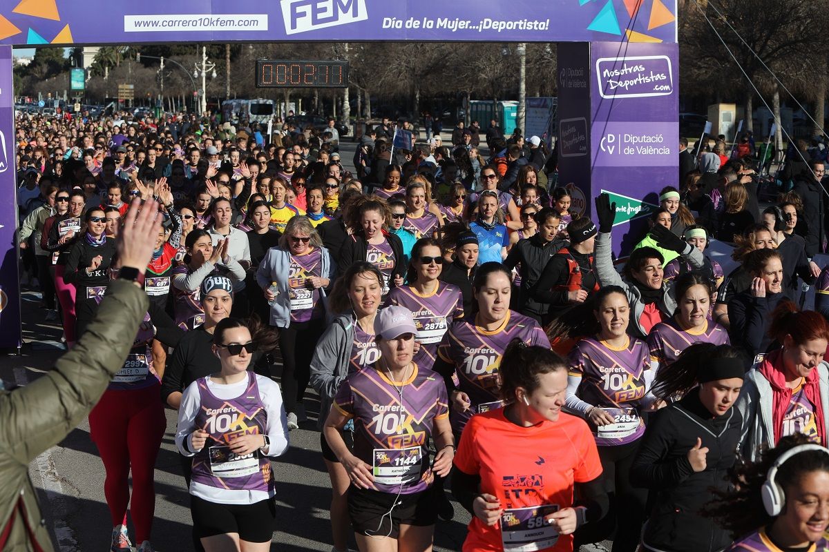 Búscate en la Carrera 10K Femenina del Día de la Mujer Deportista en València