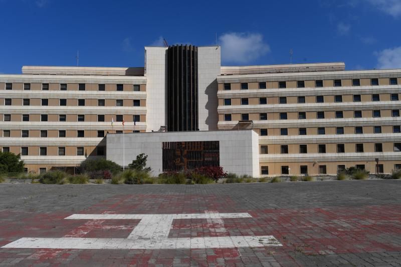 Hospital Juan Carlos I. Diversas imágenes para un reportaje sobre el próximo proyecto de reforma integral del centro sanitario.    FOTOS: JUAN CASTRO  | 28/12/2018 | Fotógrafo: Juan Carlos Castro