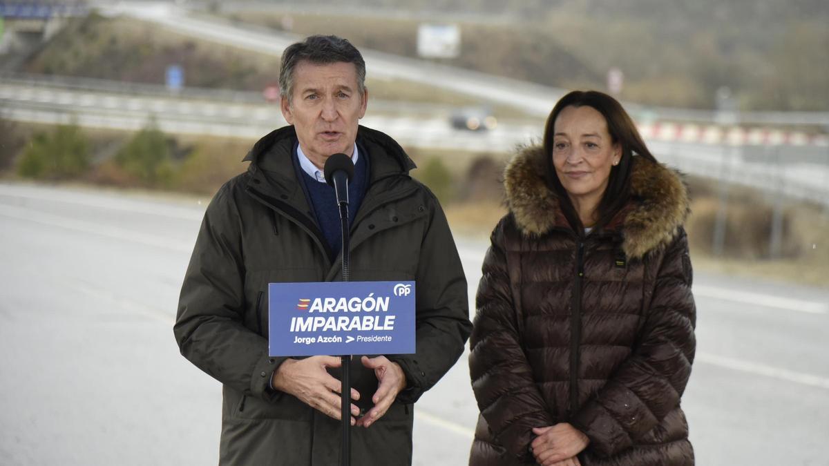 Feijóo insta a Sánchez a decidir "si está con el separatismo o con los presidentes autonómicos"