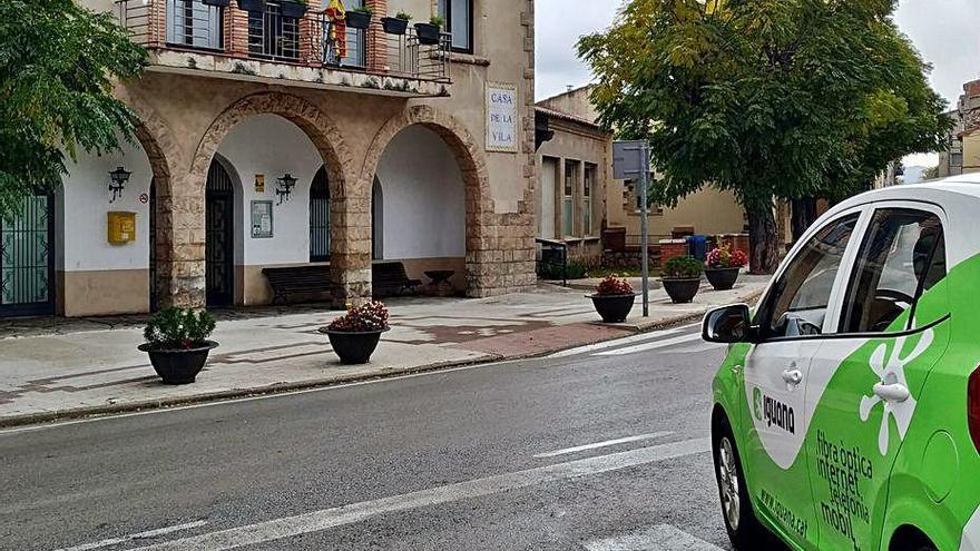 Un vehicle de l&#039;operadora Iguana a Carme