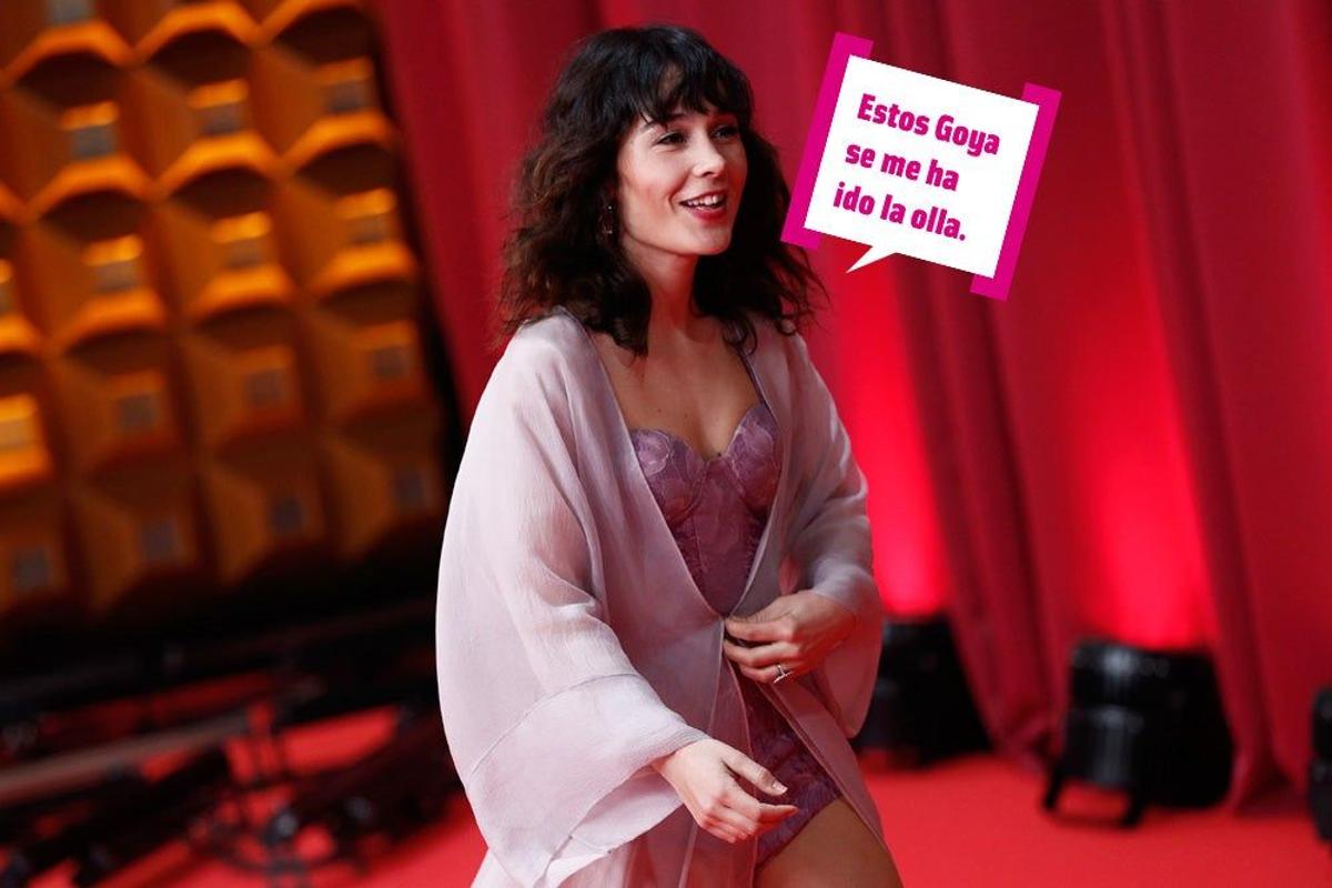 Nadia de Santiago llega en lencería a los Premios Goya
