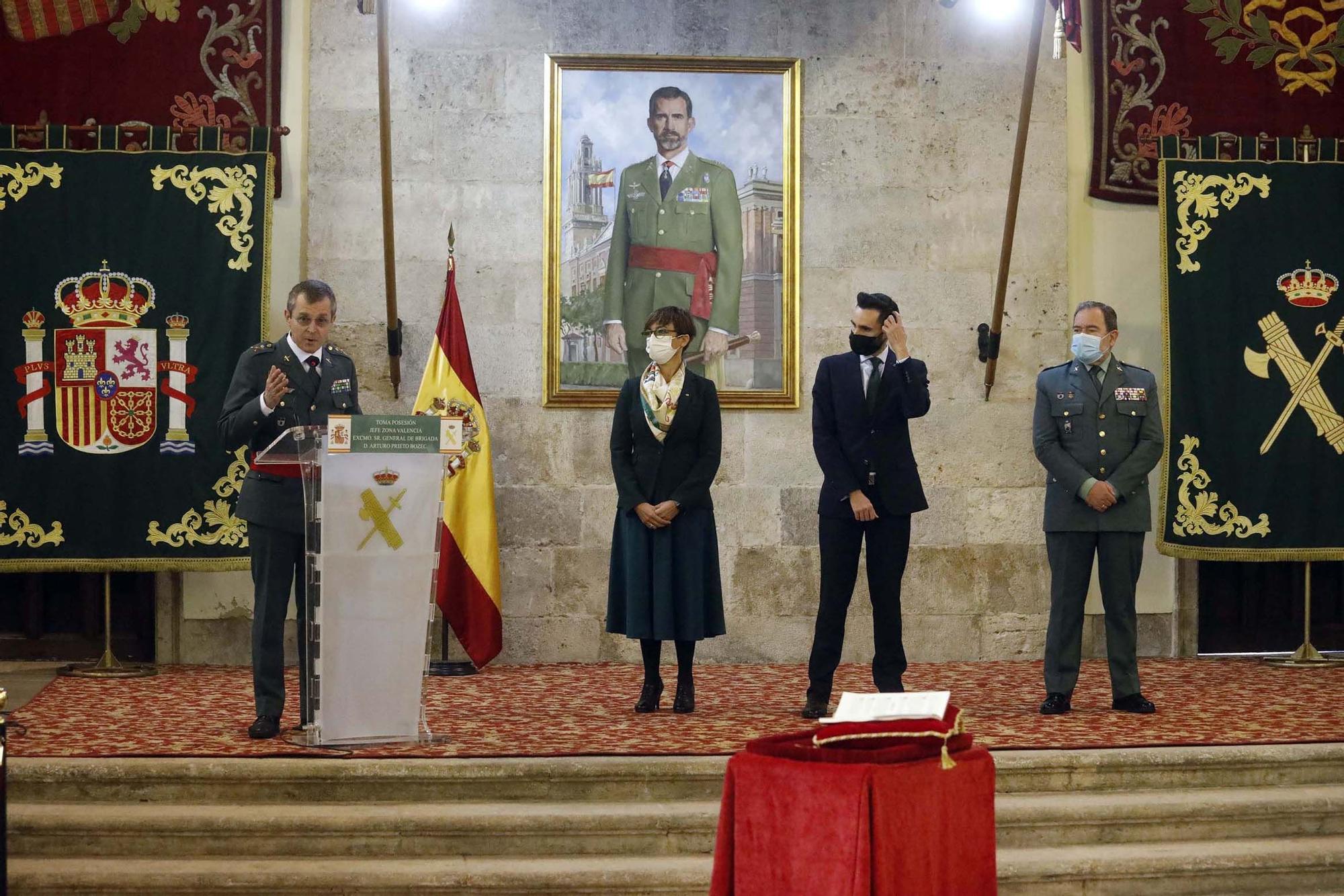 Toma posesión del nuevo General de la Guardia Civil Arturo Prieto