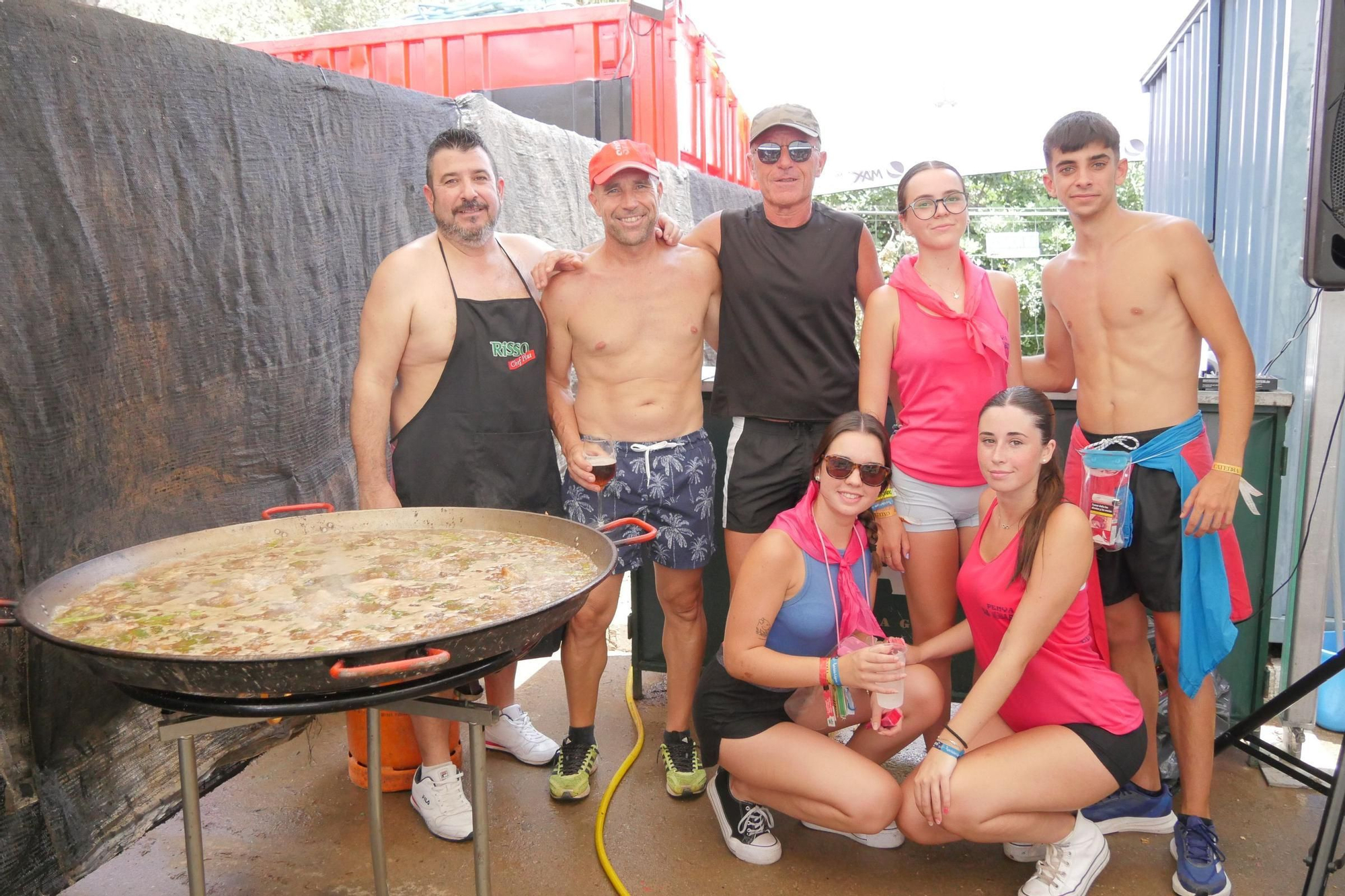 El indispensable concurso de paellas de les Penyes de la Vall, en imágenes