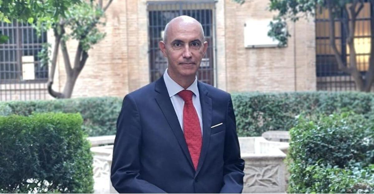 El concejal de Empleo es José Gosálbez, de Vox.