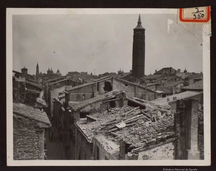 Zaragoza._Efectos_de_los_bombardeos_en_edificios_civiles_hospitales_y_calles_de_la_capital_Material_gr�fico__47.jpg