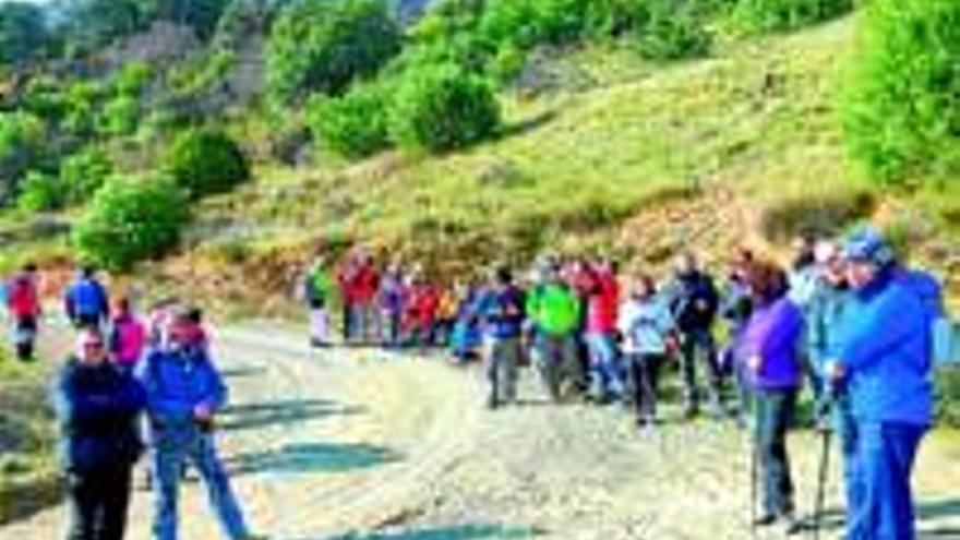 Espectacular marcha a la peña La Butrera