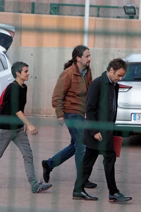 Pablo Iglesias es reuneix amb Oriol Junqueras a Lledoners