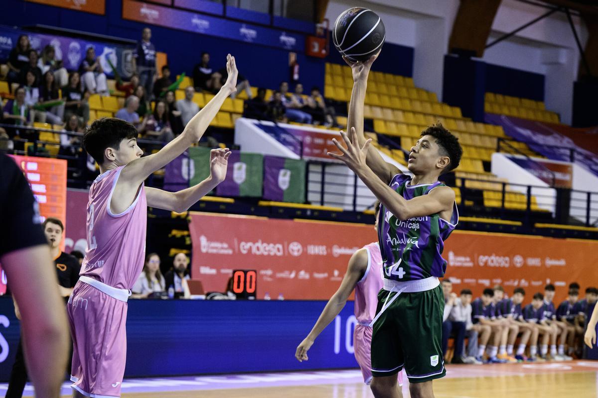 Mario Nken fue el máximo antador del Unicaja Andalucía.