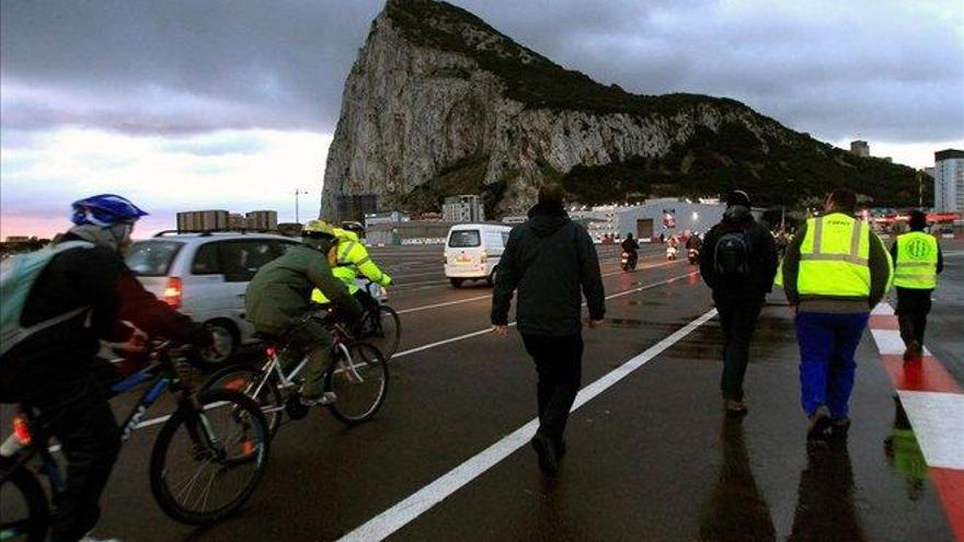 España y el Reino Unido negociarán la situación de Gibraltar tras el &#039;brexit&#039; en enero