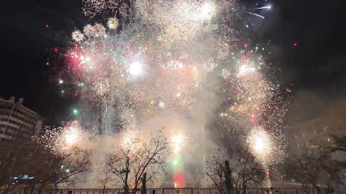 VÍDEO | Fallas de València. Castillo del 7 de marzo