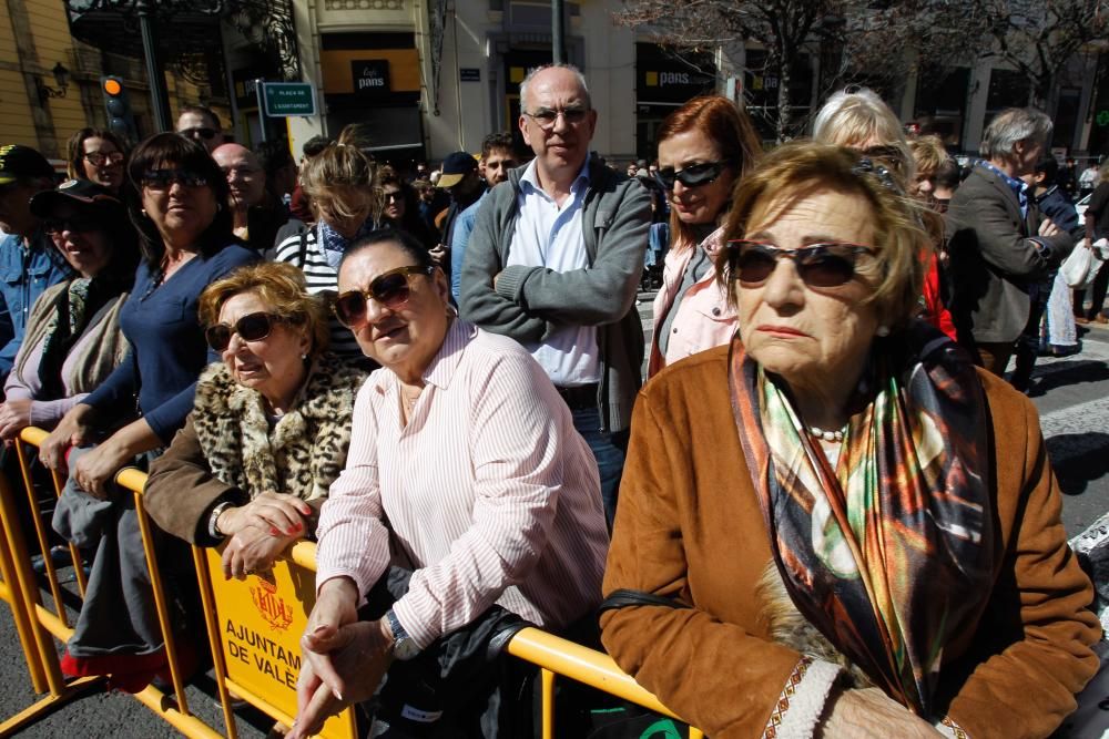 Búscate en la mascletà del 12 de marzo