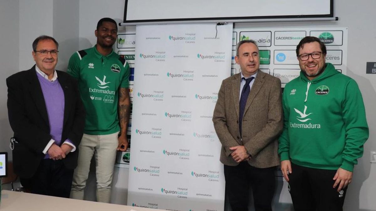 José Manuel Sánchez, Ben Mbala, Federico Delgado y Roberto Blanco.