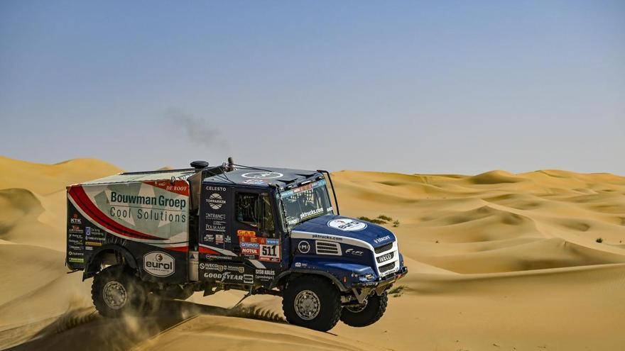 Torrallardona no pot pujar al podi en una jornada moguda al Dakar